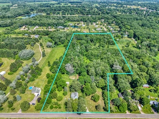3074 Webberville Rd, Webberville, MI 48892