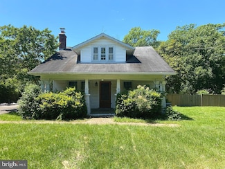 10304 Gunston Rd, Lorton, VA 22079