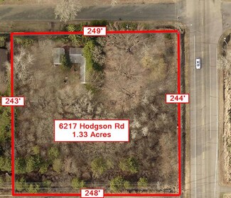 6217 Hodgson Rd, Circle Pines, MN 55014