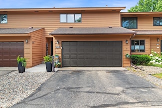 5419 Upper 147th St W, Saint Paul, MN 55124
