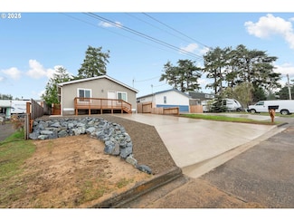 649 S Marple St, Coos Bay, OR 97420