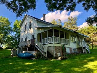 6528 S Avon Store Rd, Brodhead, WI 53520