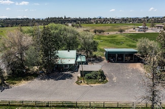 637 NE Smith Rock Way, Terrebonne, OR 97760