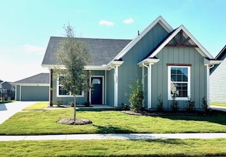 625 Charlotte Ln, Burleson, TX 76028