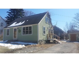 5 Lufkin St, Essex, MA 01929