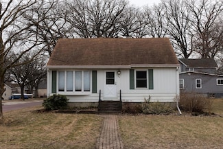 218 6th Ave NE, Waseca, MN 56093