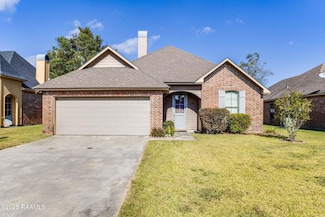 136 Legend Creek Dr, Youngsville, LA 70592