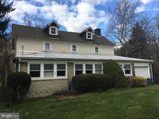 30 Hafer Rd, Oley, PA 19547