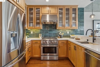 428 Alice St Unit 738, Oakland, CA 94607