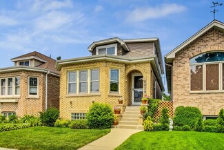 5826 W Gunnison St, Chicago, IL 60630