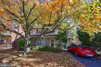 1921 Palm St, Reading, PA 19604