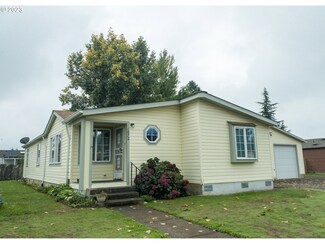 1672 SW Apperson St, McMinnville, OR 97128
