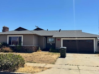 1666 Cambrian Dr, Salinas, CA 93906