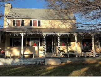 217 Sunday Cir, Fredericksburg, TX 78624
