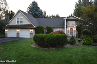 7520 N Valley St, Dalton Gardens, ID 83815