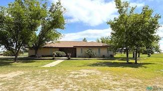 605 S Country Club Dr, Lovington, NM 88260