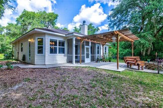 13708 SE 9th Place, Gainesville, FL 32641