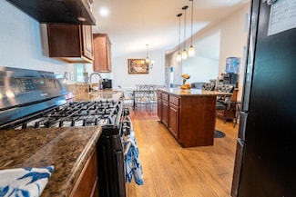 4963 Eleven Oaks Ln, North Highlands, CA 95660