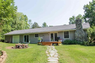 1 Birch Ridge Rd, Westford, VT 05494