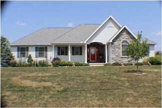 1001 Cherokee Dr, Wauseon, OH 43567