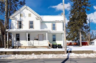 1090 Dreher Ave, Stroudsburg, PA 18360