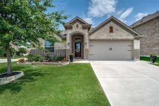 1364 Lake Grove Dr, Little Elm, TX 75068