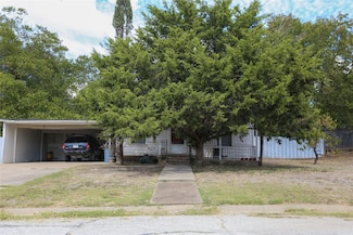 4201 Mckibben St, Haltom City, TX 76117