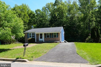 5105 Vienna Dr, Clinton, MD 20735