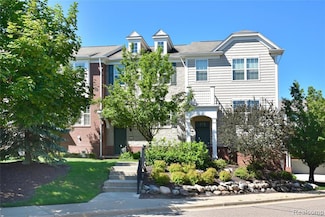 44458 Gwinnett Loop, Novi, MI 48377