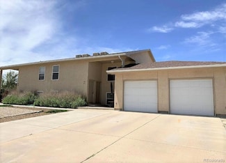 193 S Empress Dr Unit 199, Pueblo, CO 81007