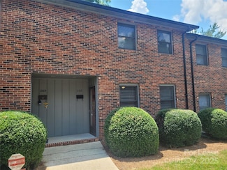 266 N Kelly St Unit 260, Statesville, NC 28677