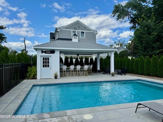 188 Park Ave, Bay Head, NJ 08742