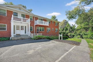 107 Nottingham Rd Unit D, Bedford Hills, NY 10507