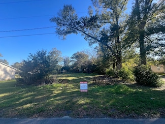 2405 W Mallory St, Pensacola, FL 32505