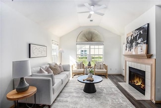 2006 W 139th St, Overland Park, KS 66224