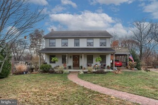 42 Harold Cir, Bernville, PA 19506