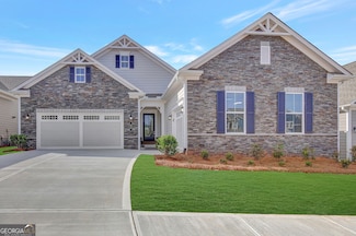 42 Club Cresswind Dr, Newnan, GA 30263