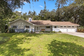 449 Monroe Ave, Masaryktown, FL 34604