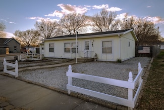 807 8th St, Arapahoe, NE 68922