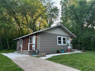4307 Towers Rd, Kansas City, MO 64130
