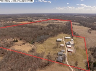 242 Gerding Rd, Hawk Point, MO 63349