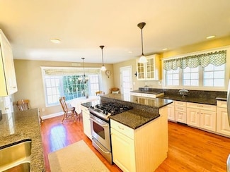 15 Church Rd, Chester, NH 03036