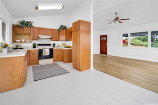 94-1072 Lumi St, Waipahu, HI 96797