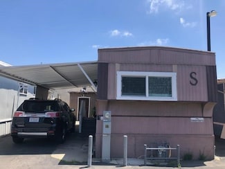 1618 W 132nd St Unit 17, Gardena, CA 90249
