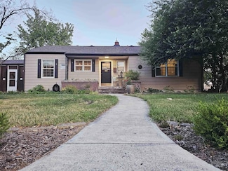 102 18th Ave, Lewiston, ID 83501