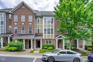 128 Dove Cottage Ln, Cary, NC 27519