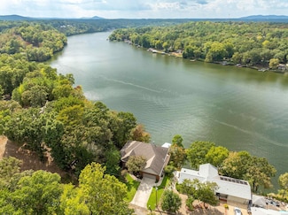 343 Arlington Dr, Hot Springs National Park, AR 71913
