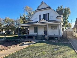 506 NW Bell Ave, Lawton, OK 73507