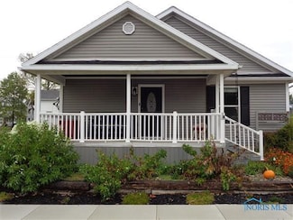 717 E 2nd St, Ottawa, OH 45875