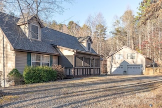 168 Wolf River Ln, Lake Lure, NC 28746